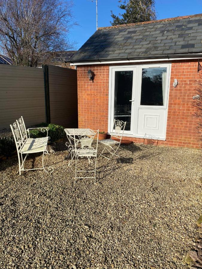 The Coach House At Copper Hall Leominster Exterior foto